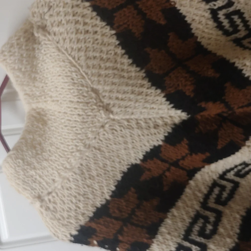 100% Wool overhead shawl Rebozo cape Mexico... Boho One Sz. Fits most - Picture 9 of 14